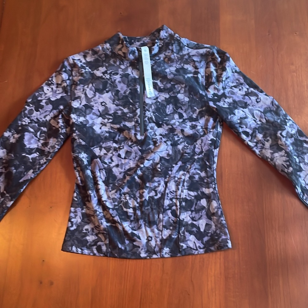Lululemon Luxtreme Floral Half Zip, Grey/Purple, size 6 - Picture 5 of 6